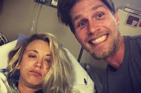 Actress kaley cuoco of the big bang theory fame has sold her home in tarzana for $3.95 million, or about $3 million less than the original asking price — $6.9 million. Kaley Cuoco De The Big Bang Theory Ensena Fotos De Su Luna De Miel En El Hospital Actualidad Los40