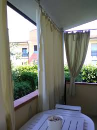 Los tendones son tejido conectivo no especializado denso que une los músculos a los huesos. 16 Idee Su Tende Da Esterni Tende Da Esterni Terrazza Arredamento Tende Veranda