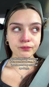 Nicole Luke's Instagram, Twitter & Facebook