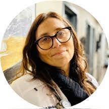 Amber Wrobleski's Instagram, Twitter & Facebook