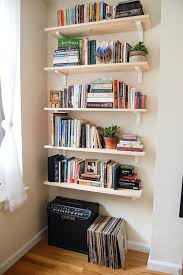 Diy Simple Bookshelves To Liven Your Living Room Simple Bookshelf Bookshelves In Living Room Bookshelves In Bedroom