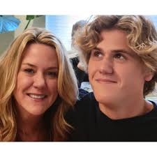 UCLA transfer students: How does housing work?