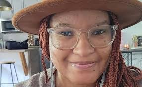 Shauna Cooper's Instagram, Twitter & Facebook