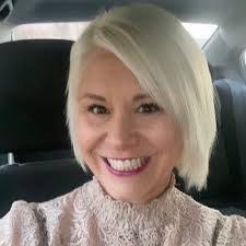 Amy Maple's Instagram, Twitter & Facebook