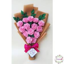 Buket bunga flanel bunga flanel, bunga flanel untuk hadiah, bunga flanel untuk pacar, bunga flanel untuk pernikahan, bunga flanel untuk wisuda, jual bunga flanel. Buket Bunga Kain Flanel Size L Shopee Indonesia