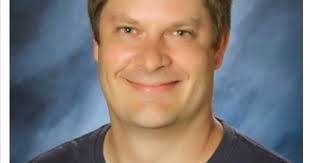 Eastmont High School distinguished alumnus nominations open for 2017