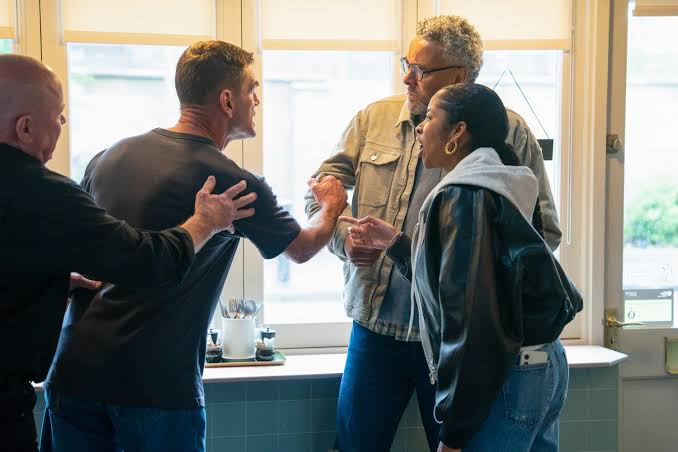 EastEnders lines up sad secret about Darnell ahead of dramatic first scenes