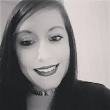 Danielle laycock (@DanielleLaycock)