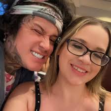 Hank & Henry Makeup and Motivation