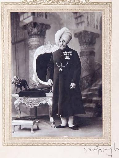 HH Thakur Saheb Bavajirajsinhji Mehramanji of Rajkot ca. 1890s Excerpts from - The Portrait Gallery of Western India by RH Jalbhoy. #portrait ,#thakore ,#rajkot ,#jadeja ,#indianroyalfamilies ,#rajput,#rajputs ,#royalsofindia ,#gujarat ,#gujarati ,#riyasat