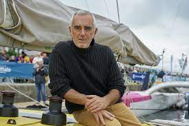 Il n'a pas hésité à précipiter les choses et lui a vite demandé ses coordonnées. Loick Peyron J Ai Aime La Facon Dont Isabelle Joschke A Aborde Son Vendee Globe