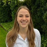 200+ 'Cláudia' profiles