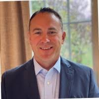 Brad Ray's Instagram, Twitter & Facebook