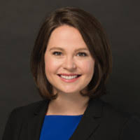 Lindsey Emerson's Instagram, Twitter & Facebook