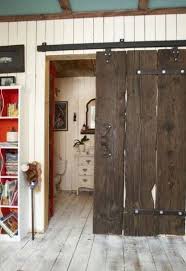 Gleitt Ren Selber Bauen Diy Schiebet Ren Im Landhausstil Sweethome Sweethomeideas Sweethomedecoration In 2020 Scheunentor Diy Innenstallturen Schiebestallturen