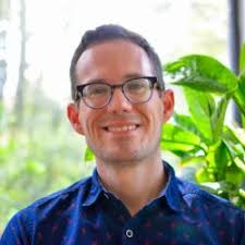 Why aren't more adults finishing community college?