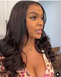 The same way Amber was being “hidden” by Wayne is the same Way IMAN HID  HER😭