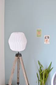 Vous aurez besoin d'une feuille de papier peint de 29.5 cm x 77.5 cm. Le Retour De La Lampe Origami Les Yeux En Amande
