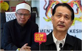 Menteri di jabatan perdana menteri. Datuk Dr Zulkifli Al Bakri Ulas Kenyataan Dr Noor Hisham Takut Mati Kp Kesihatan Sudah Buat