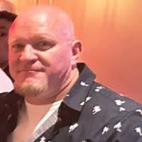 1000+ perfiles de «Overfield»