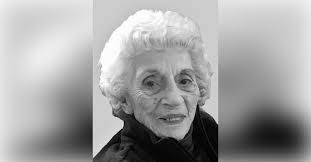 Clara Schaeffer's Instagram, Twitter & Facebook