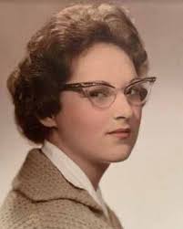 Search Mary Botelho Obituaries and Funeral Services