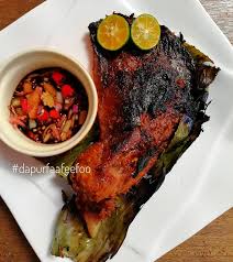 Tapi ikan bakar lawannya yang afdal mestilah air asam. Resepi Ikan Pari Bakar Dengan Air Asam Bunga Kantan Resepi Bonda