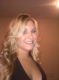 Danielle Mehlman's Instagram, Twitter & Facebook