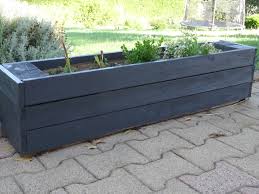 Compost fence made from one recycled pallet. Comment Realiser Des Bacs A Fleurs En Palette Creananette