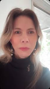 Mentoria chegando. , A importância da marca do profissional para construir  uma carreira de sucesso. , Em breve…