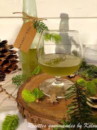 Sapinette Liqueur De Jeunes Pousses De Sapin Liqueur Liqueur De Sapin Cuisine Sauvage