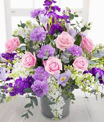 Lady In Waiting Pink Mauve Flower Arrangement In 2020 Summer Flower Arrangements Flower Arrangements Purple Flower Arrangements