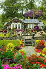 حدائق ورود beautiful gardens countryside house dream cottage
