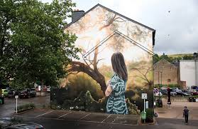 Street Artist Paints Huge Lifelike Murals Of Butterflies