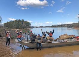 The tennessee river is the largest tributary of the ohio river. Tennessee River Grand Slam Cleanup Series Collects 15 700 Pounds Of Trash In 2 Days Wate 6 On Your Side