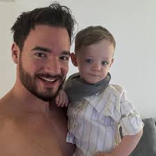 Robin Hesse (@daddy.preneur) • Instagram photos and videos