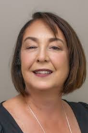 Diane Reddington's Instagram, Twitter & Facebook