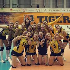 Vakıfbank finansman bonosu halka arz ediliyor. Worldofvolley Tur W Vakifbank Make Grand Comeback In Classic Against Eczacibasi And Stay Undefeated