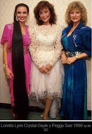 Crystal Gayle Loretta Lynn Peggy Sue Loretta Lynn Best Country Music Long Hair Styles