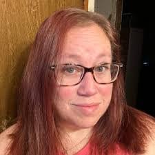 Miranda Smoot's Instagram, Twitter & Facebook