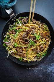 Chinese Black Pepper Beef Noodles Chinasichuanfood Com Beef And Noodles Black Pepper Beef Stuffed Peppers