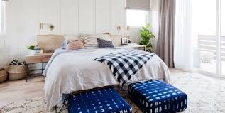 Riverside furniture vogue queen upholstered bed with storage bench footboard darvin furniture panel beds : 20 End Of Bed Design Ideas From Interior Designers End Of Bed Bench