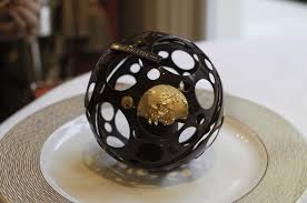 Dejeuner A Epicure Au Bristol Chez Eric Frechon Patisserie De Luxe Art En Chocolat Epicure