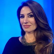 Sheena Parveen's Instagram, Twitter & Facebook