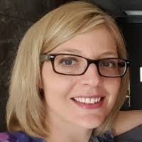 Kirsten Snyder's Instagram, Twitter & Facebook