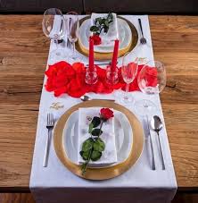 Prepara Una Cena Romantica En Casa Con Este Pack Podras Decorar La Mesa Romantica Y Decoracion Cena Romantica Cenas Romanticas Cena Romantica En Casa Recetas