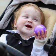 Bidh Albi's Butterfly Ball a' togail còrr air £40,000 airson DEBRA