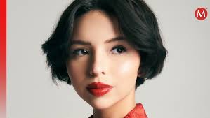 ¡Van más de 16 mil firmas! Fans de Ángela Aguilar lanzan campaña para  detener el “acoso y odio” contra la cant