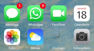 Batterystatus اداة لإصلاح سماعات بلوتوث في شريط ا Incoming Call Screenshot Places To Visit