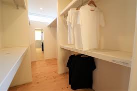 収納たっぷりウォークインクローゼット クローゼット 収納 インテリア 収納 ウォークインクローゼット